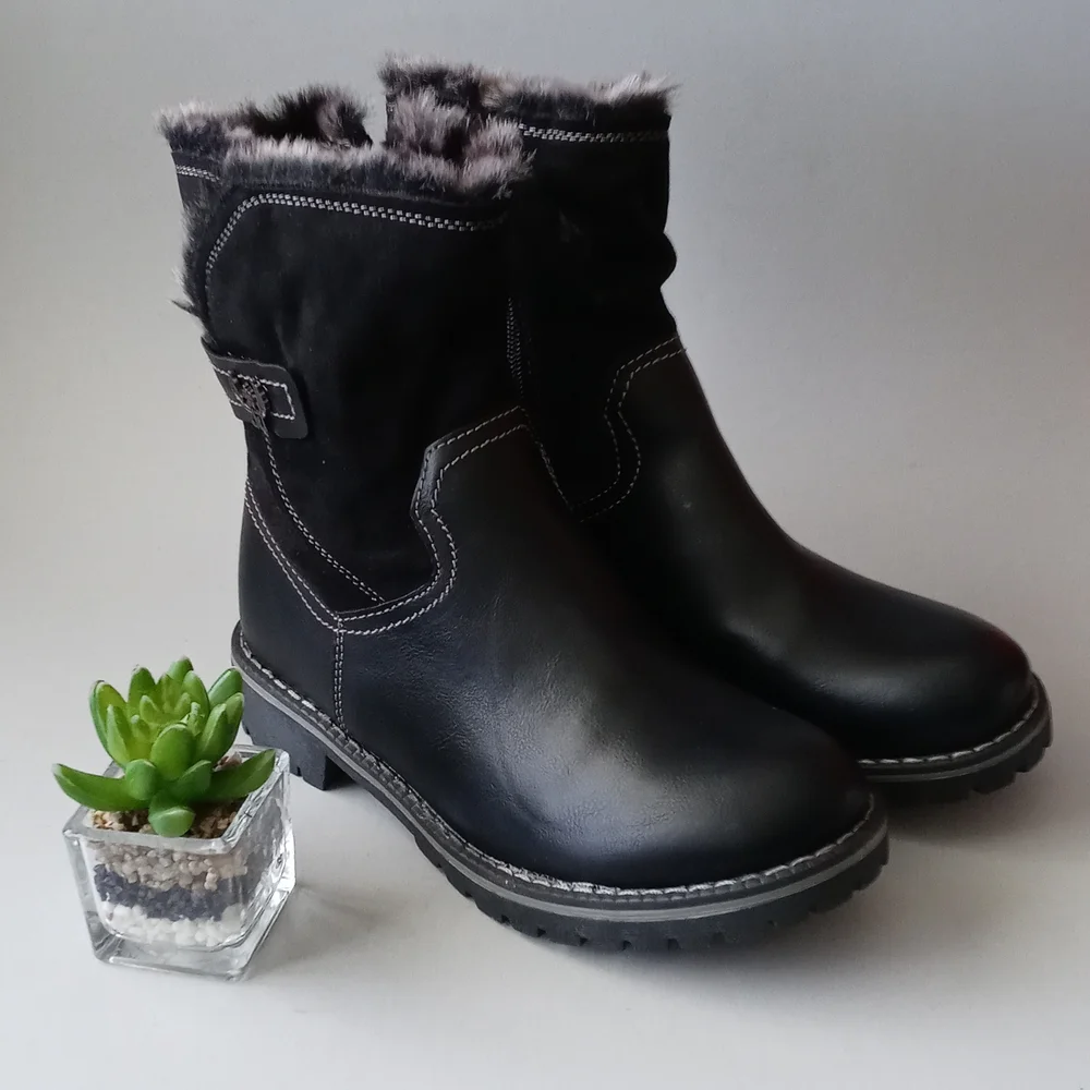 Ankle boots size 37 Women Black With Faux Faur Style Winter New With Out Box